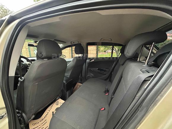 SON GÜNE ÖZEL SON FİYAT Sahibinden Opel Corsa 1.3 CDTI Essentia 2008 Model 
