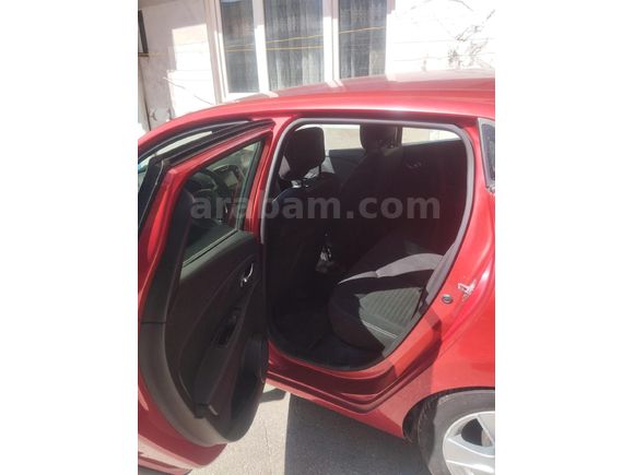 Sahibinden Renault Clio 1.2 Icon 2014 Model