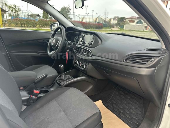 Sahibinden Fiat Egea 1.3 Multijet Easy 2023 Model 