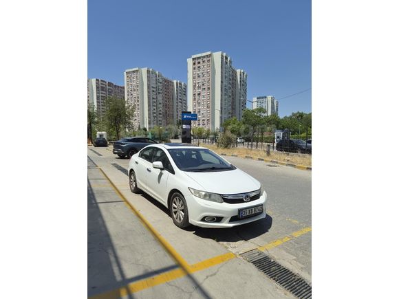 DÜŞÜK KM TEMİZ CİVİC