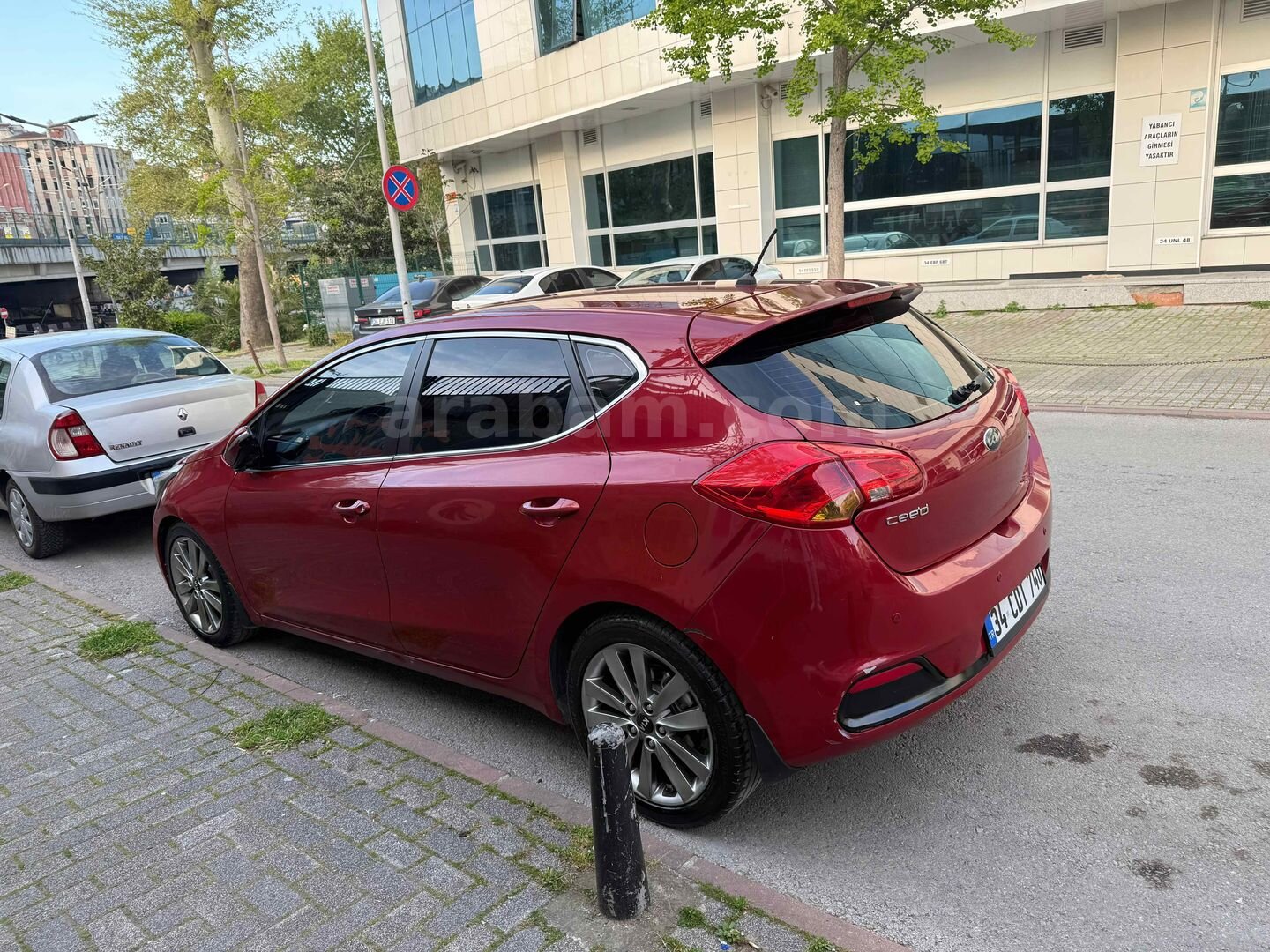 Galeriden Kia Ceed 1.6 CRDi Concept 2012 Model İstanbul 260.000 km Kırmızı 6