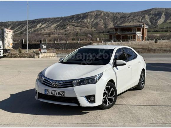 Sahibinden Toyota Corolla 1.4 D-4D Touch 2015 Model