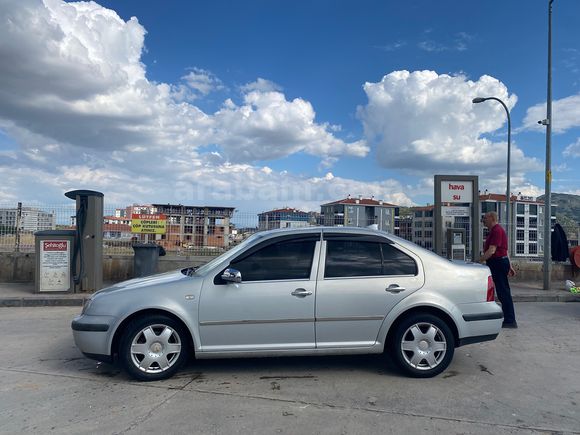 Sahibinden Volkswagen Bora 1.6 Basic 2000 Model 