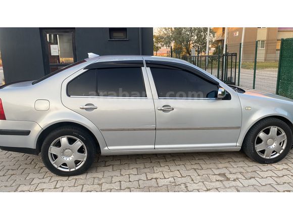 Sahibinden Volkswagen Bora 1.6 Basic 2000 Model 