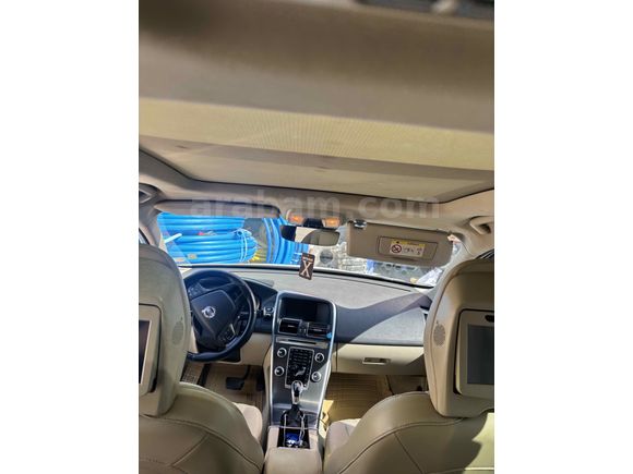 Sahibinden Volvo XC60 2.0 D4 Advance 2015 Model 