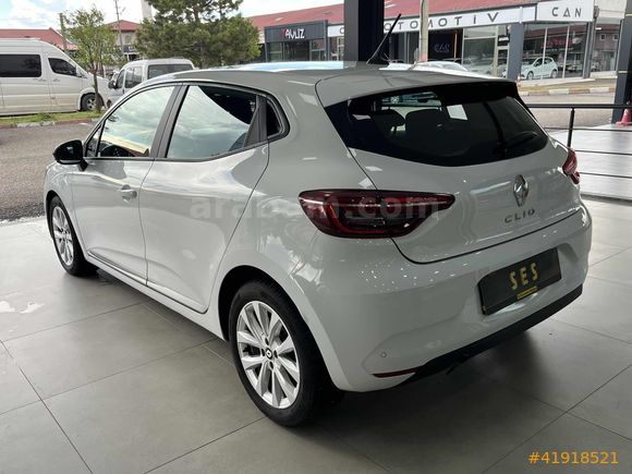 SES OTO-BOYASIZ 2023 RENAULT CLİO 1.0 TCE TOUCH
