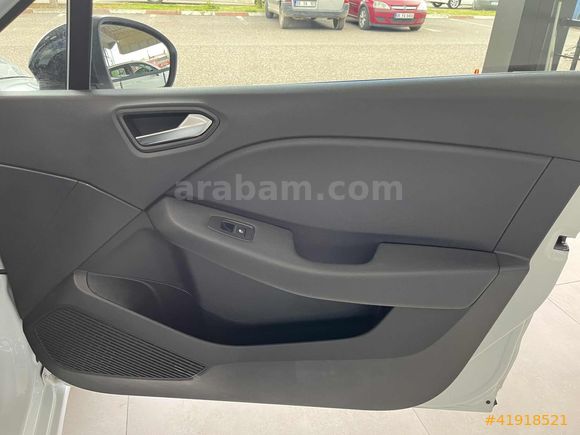 SES OTO-BOYASIZ 2023 RENAULT CLİO 1.0 TCE TOUCH