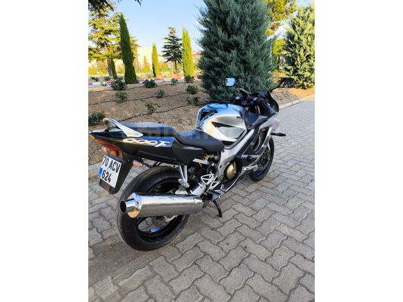 Bakımlı temiz CBR 600 F