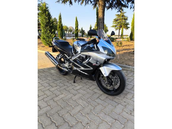 Bakımlı temiz CBR 600 F