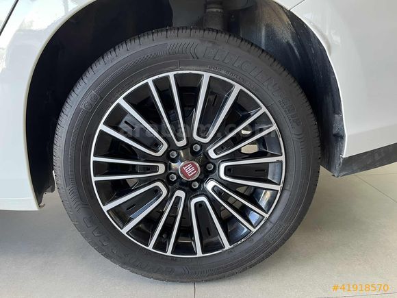 SES OTO-BOYASIZ 2024 FİAT EGEA 1.4 FİRE EASY PLUS 19.000 KM