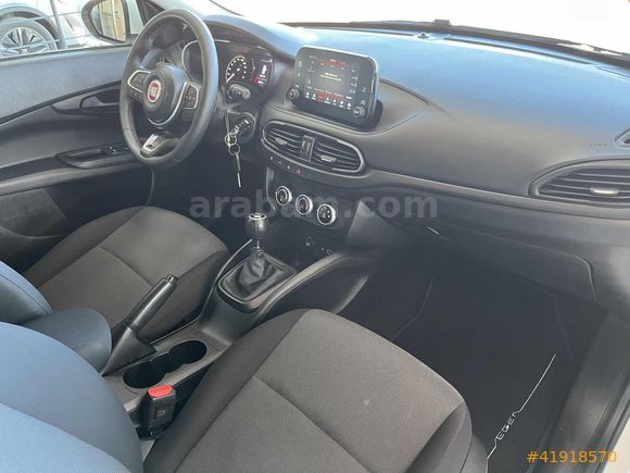 SES OTO-BOYASIZ 2024 FİAT EGEA 1.4 FİRE EASY PLUS 19.000 KM