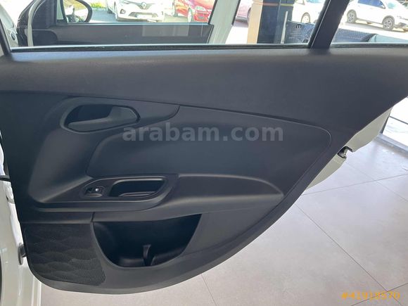 SES OTO-BOYASIZ 2024 FİAT EGEA 1.4 FİRE EASY PLUS 19.000 KM