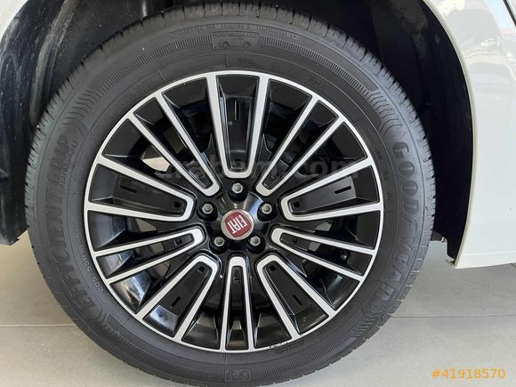 SES OTO-BOYASIZ 2024 FİAT EGEA 1.4 FİRE EASY PLUS 19.000 KM