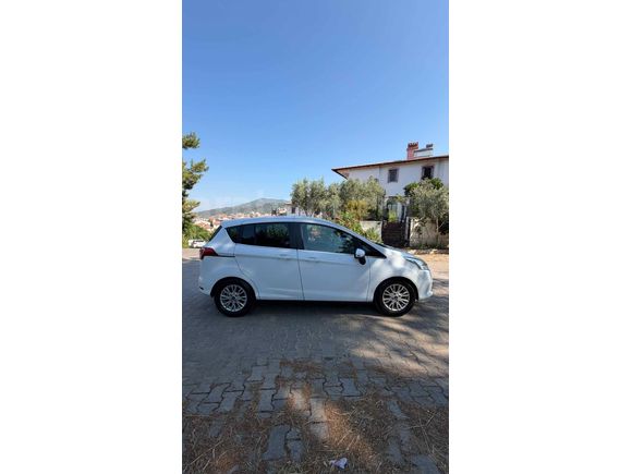 Sahibinden Ford B-Max 1.6 Titanium 2013 Model 