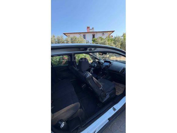 Sahibinden Ford B-Max 1.6 Titanium 2013 Model 