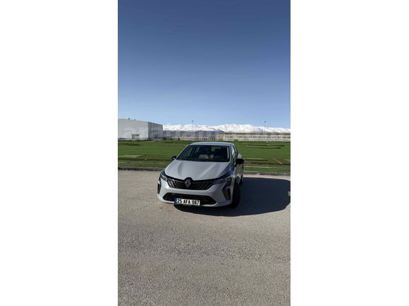 Sahibinden Renault Clio 1.0 TCe Evolution 2025 Model 