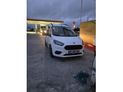 Sahibinden Ford Tourneo Courier 1.0 EcoBoost Titanium Plus 2022 Model