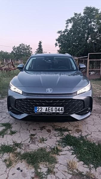 2025 Trafik Çıkışlı Sahibinden MG HS 1.5 T-GDI Luxury 2024 Model