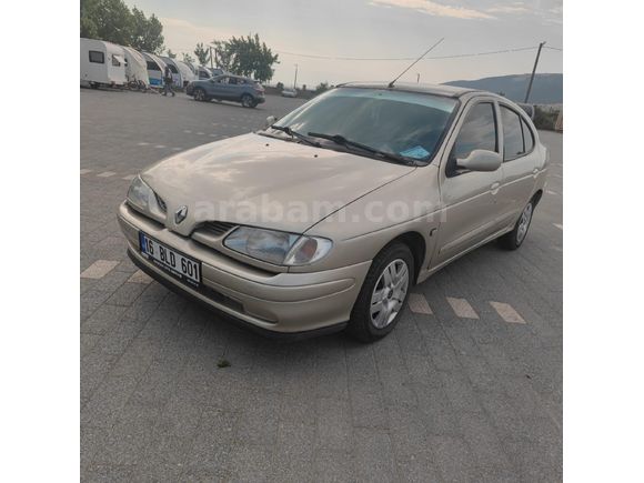 Sahibinden Renault Megane 1.6 RTE 1999 Model