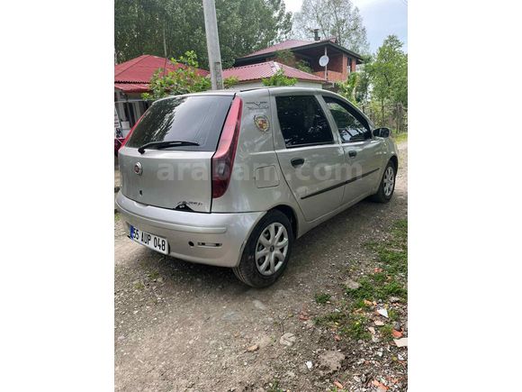 Sahibinden Fiat Punto 1.3 Multijet Dynamic 2006 Model 