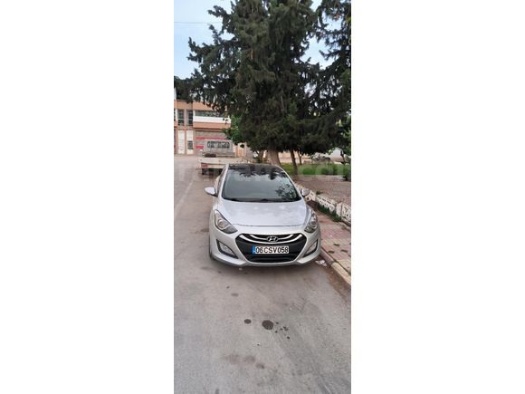 Sahibinden Hyundai i30 1.6 CRDi Elite 2012 Model