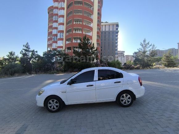 Sahibinden Hyundai Accent Era 1.5 CRDi Team 2010 Model