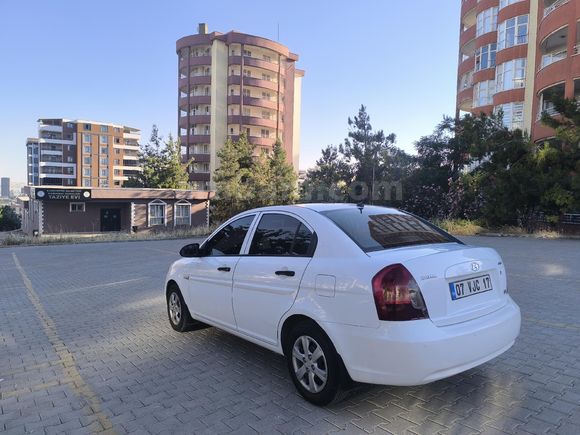 Sahibinden Hyundai Accent Era 1.5 CRDi Team 2010 Model