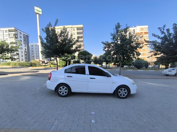 Sahibinden Hyundai Accent Era 1.5 CRDi Team 2010 Model