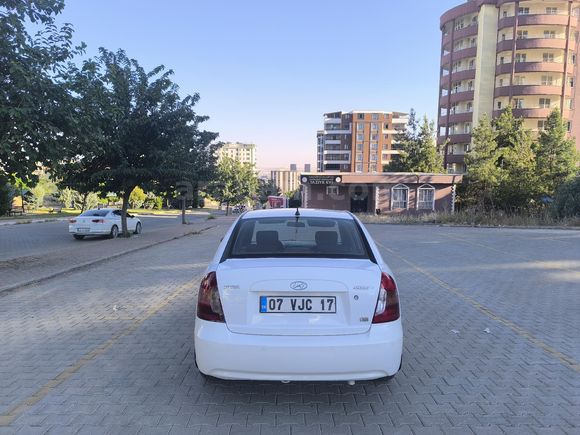 Sahibinden Hyundai Accent Era 1.5 CRDi Team 2010 Model
