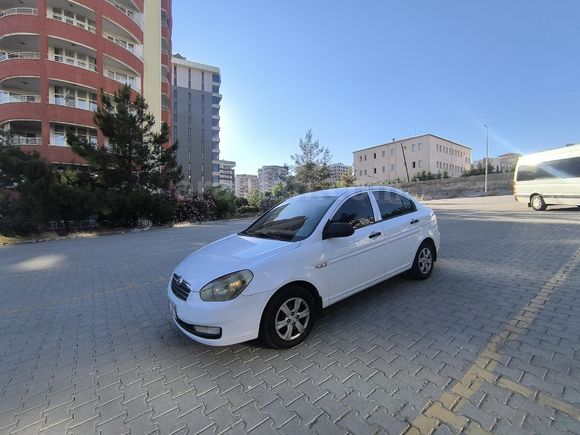 Sahibinden Hyundai Accent Era 1.5 CRDi Team 2010 Model