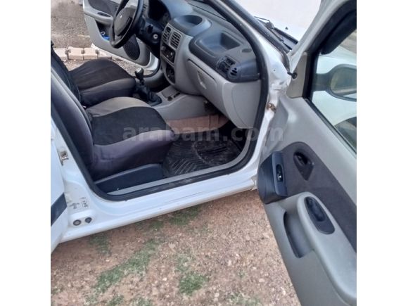 Sahibinden Renault Clio 1.4 Alize 2005 Model  314.500 km Beyaz