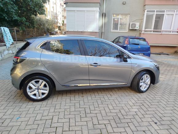 Sahibinden Renault Clio 1.0 TCe Evolution 2025 Model
