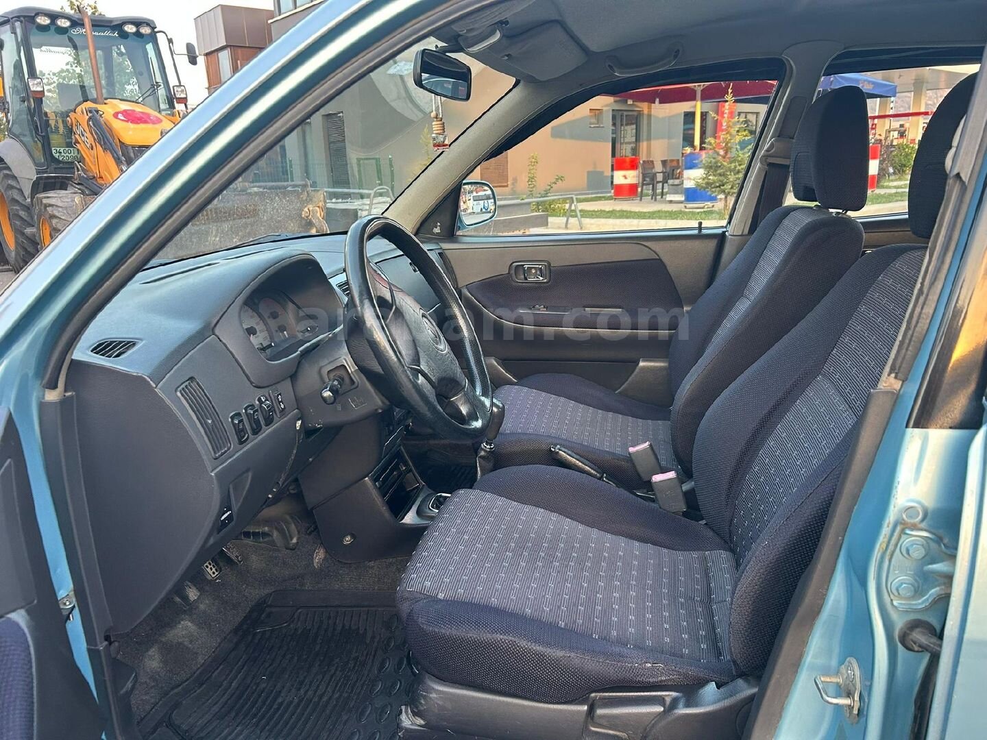Sahibinden Daihatsu Sirion 1.3 2005 Model Sakarya 237.000 km Mavi 4