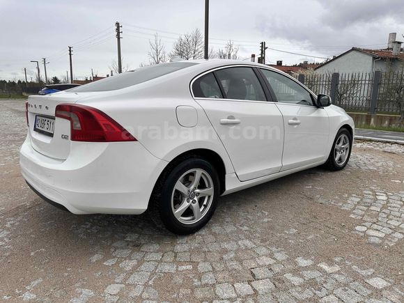 Sahibinden Volvo S60 1.6 D Advance 2014 Model 