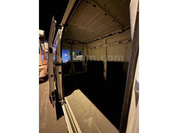 Sahibinden Renault Master 2.3 dCi 11 m3 2011 Model  249.000 km Beyaz