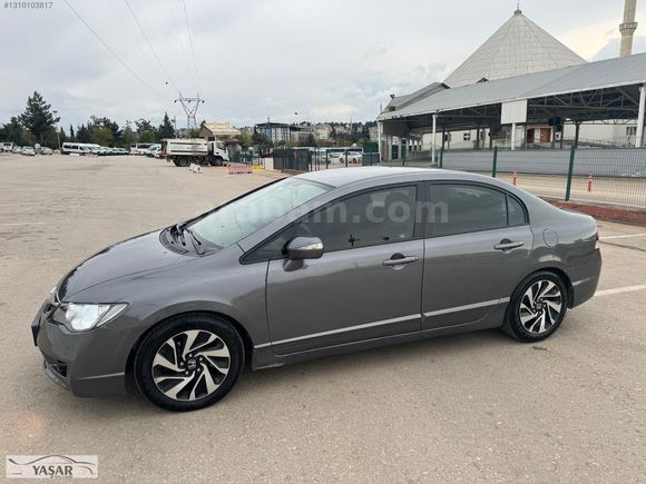 2011 HONDA CİVİC 1.6İ VTEC PREMİUM DÜŞÜK KM
