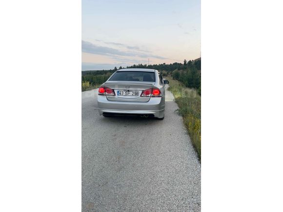 Sahibinden Honda Civic 1.6i VTEC Elegance 2010 Model 