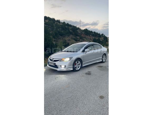 Sahibinden Honda Civic 1.6i VTEC Elegance 2010 Model 