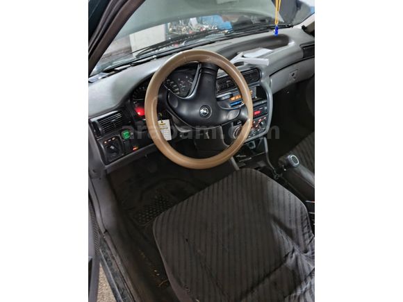Sahibinden Opel Astra 1.6 GL 1996 Model Ankara