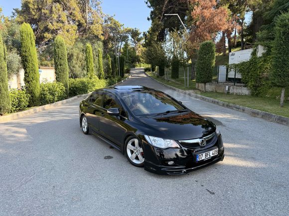Sahibinden Honda Civic 1.6i VTEC Elegance 2012 Model 