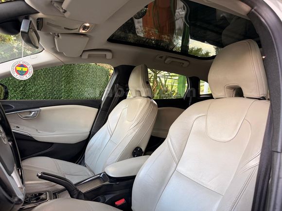 Sahibinden Volvo V40 1.6 D 2013 Model 