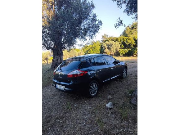Sahibinden Renault Megane 1.5 dCi Privilege 2012 Model