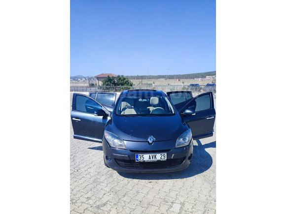 Sahibinden Renault Megane 1.5 dCi Privilege 2012 Model