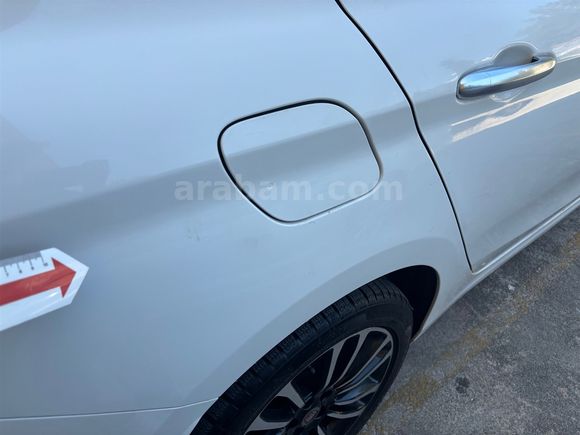 2023 FIAT EGEA 1.6 MULTIJET LOUNGE DCT
