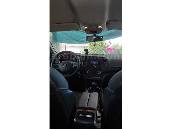 Sahibinden Renault Megane 1.5 Blue DCI Joy 2020 Model