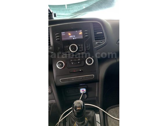 Sahibinden Renault Megane 1.5 Blue DCI Joy 2020 Model