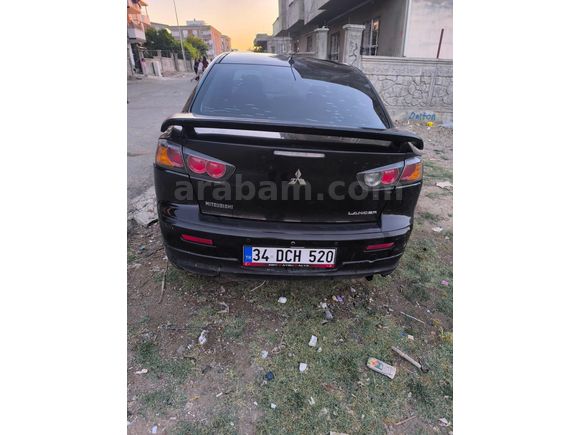 Sahibinden Mitsubishi Lancer 1.5 Invite 2011 Model  225.000 km Siyah