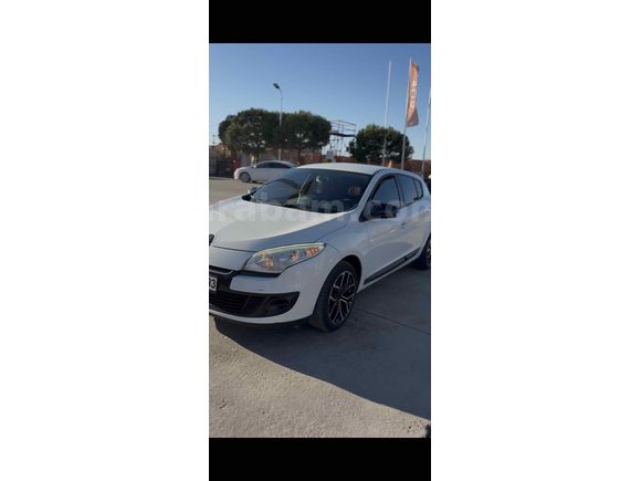 Sahibinden Renault Megane 1.6 Joy 2013 Model 