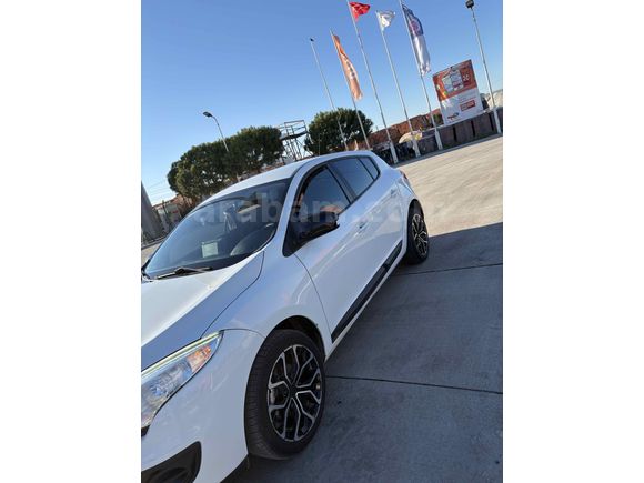 Sahibinden Renault Megane 1.6 Joy 2013 Model 