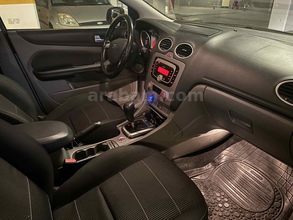 Sahibinden Ford Focus 1.6 Titanium 2010 Model 